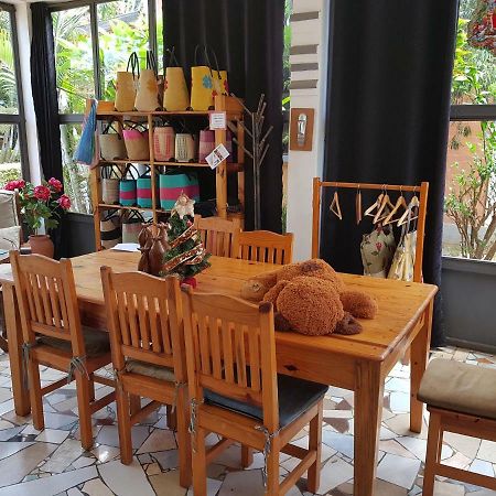 Meva Guesthouse Antananarivo Ngoại thất bức ảnh