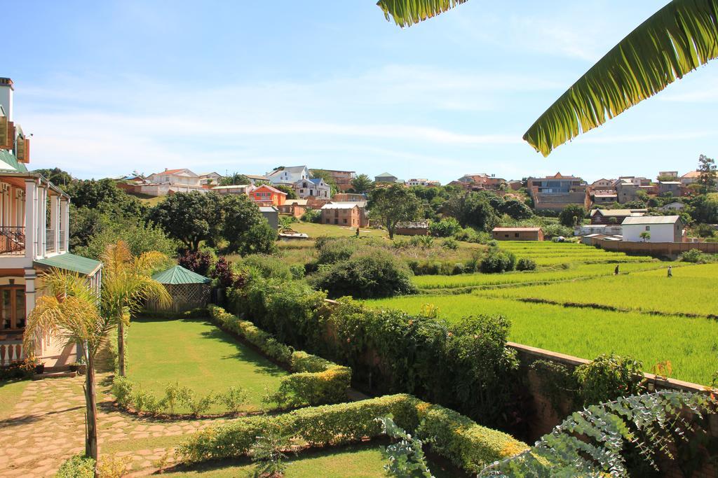 Meva Guesthouse Antananarivo Ngoại thất bức ảnh