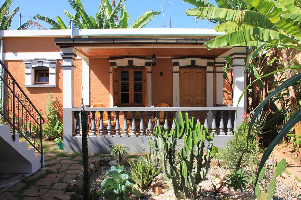 Meva Guesthouse Antananarivo Ngoại thất bức ảnh