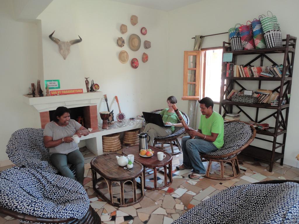 Meva Guesthouse Antananarivo Ngoại thất bức ảnh