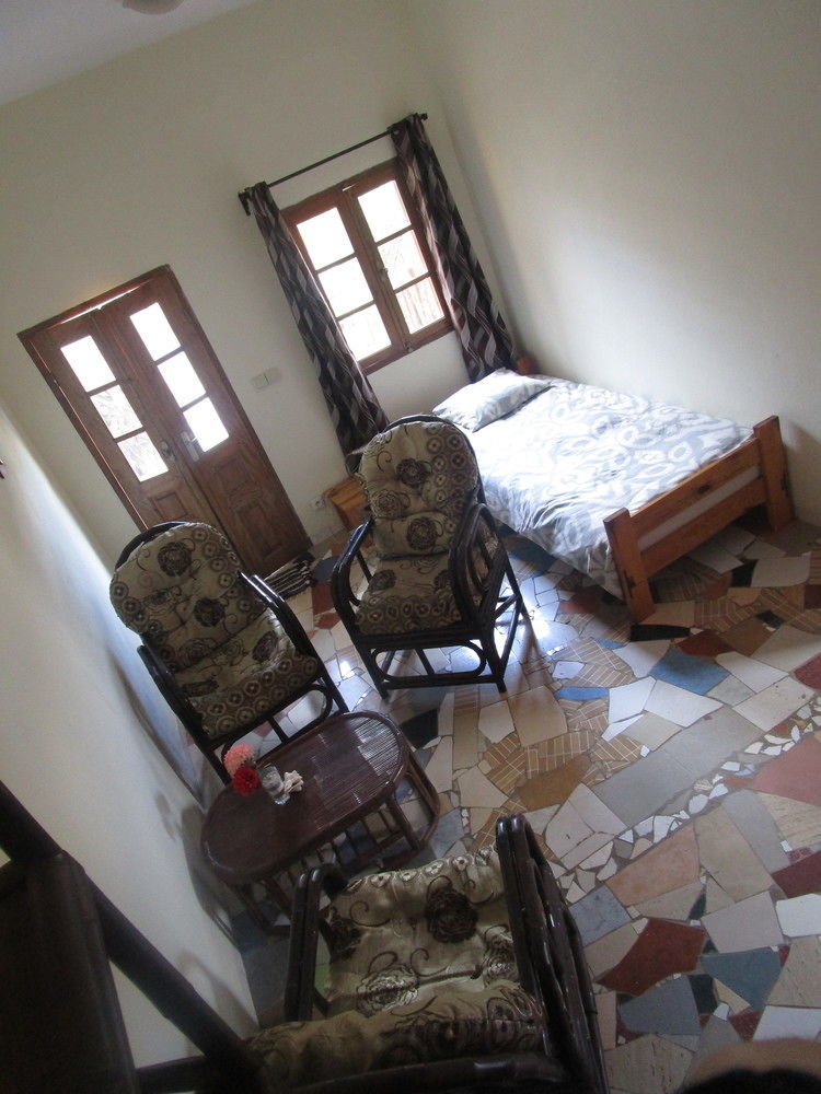 Meva Guesthouse Antananarivo Ngoại thất bức ảnh